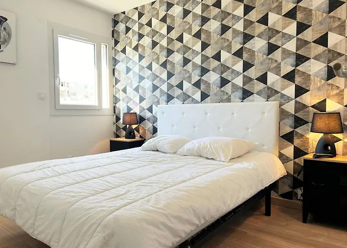 3 Pieces Refait A Neuf Avec Parking, 4 Couchages, Proche Et Commerces - - Fr-1-251-584 Lejlighed *